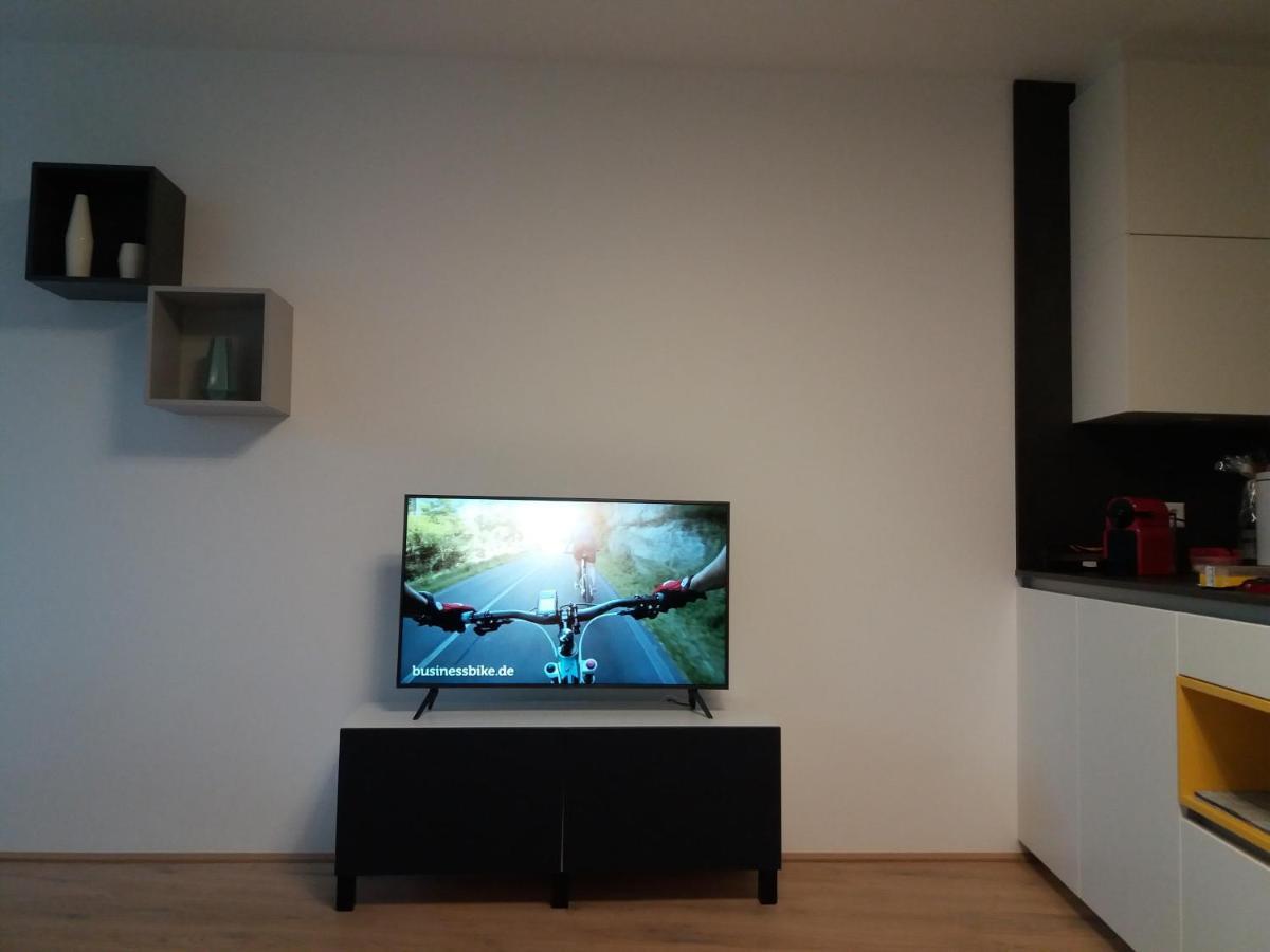 אננהיים Top 5 Alpe Maritima - Traumhafte Ferienwohnung Mit Seeblick Und Bergkulisse Am Ossiacher See מראה חיצוני תמונה